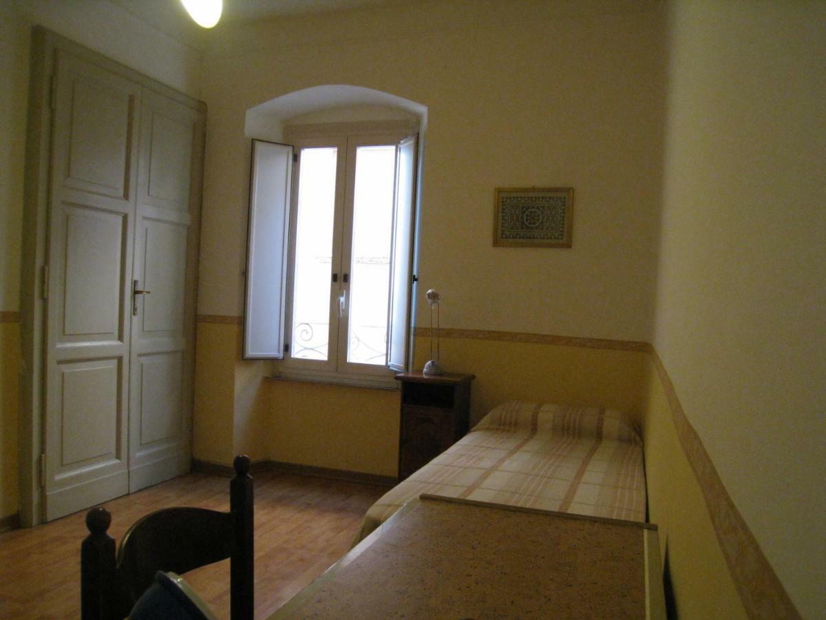 Casa Mariotti Pensión *